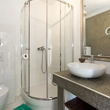 Guest House More 招待所 里耶卡